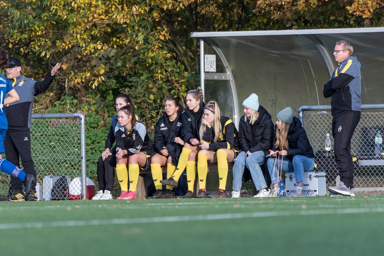 Bild 143 - F SSC Hagen Ahrensburg - SV Frisia 03 Risum-Lindholm : Ergebnis: 2:0